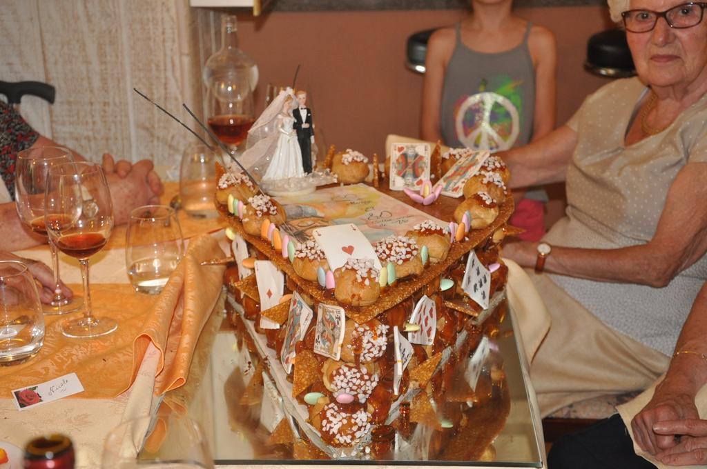 Le Relais De La Vallee Hyèvre-Paroisse Екстериор снимка